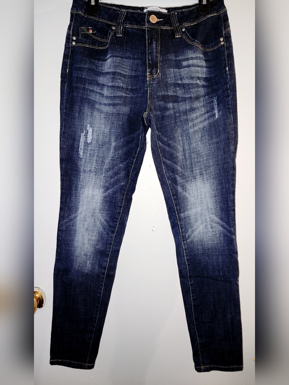 Women's Dark Indigo Skinny Jeans with Faded Detail